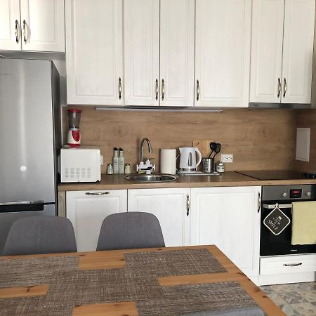Sunny Shore Burgas Apartment Bagian luar foto