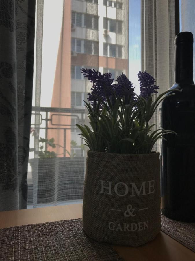 Sunny Shore Burgas Apartment Bagian luar foto