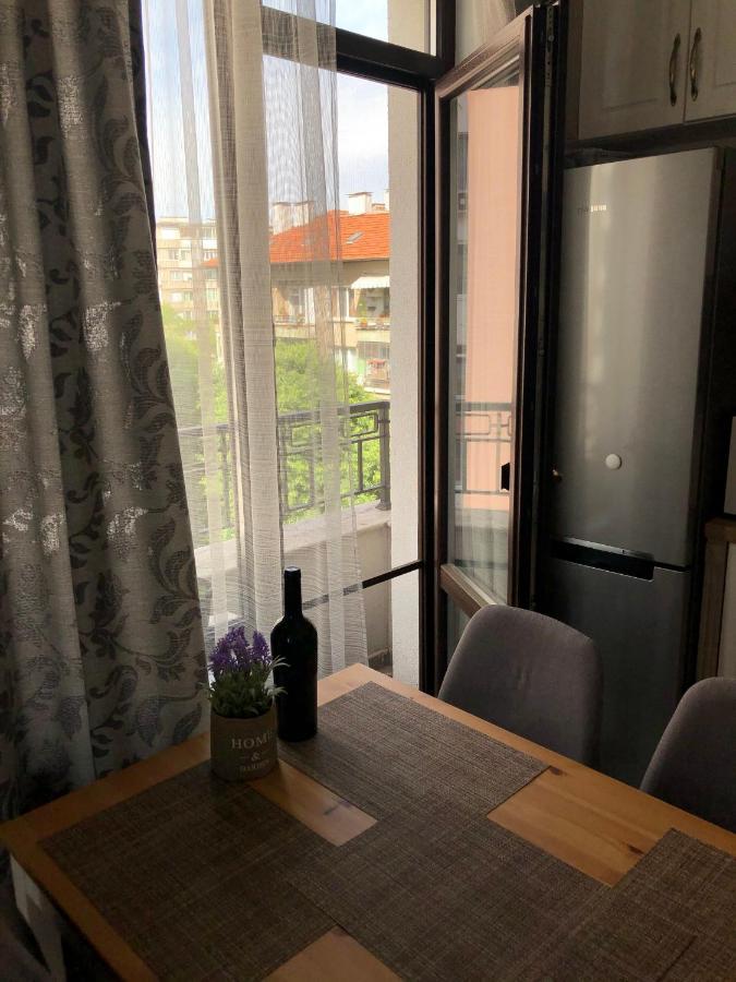 Sunny Shore Burgas Apartment Bagian luar foto
