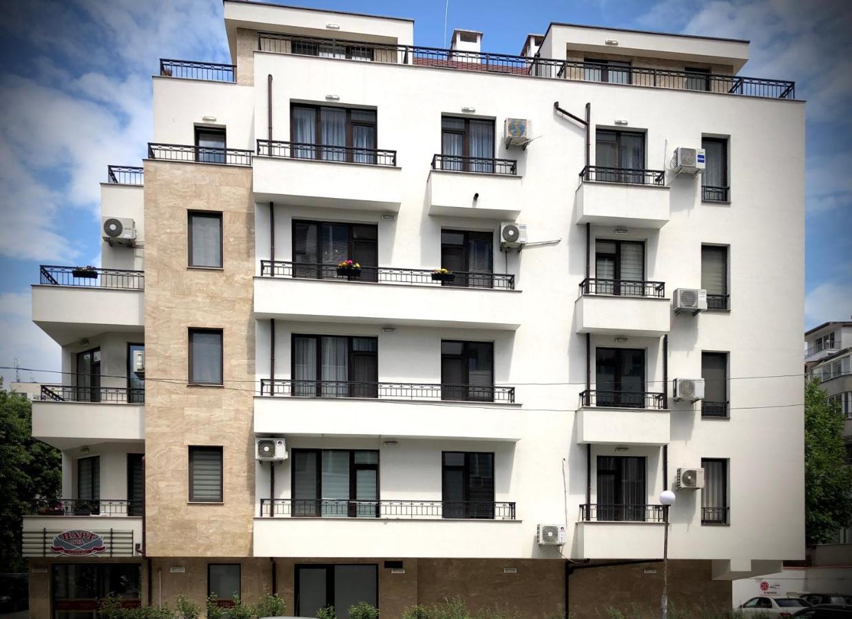 Sunny Shore Burgas Apartment Bagian luar foto