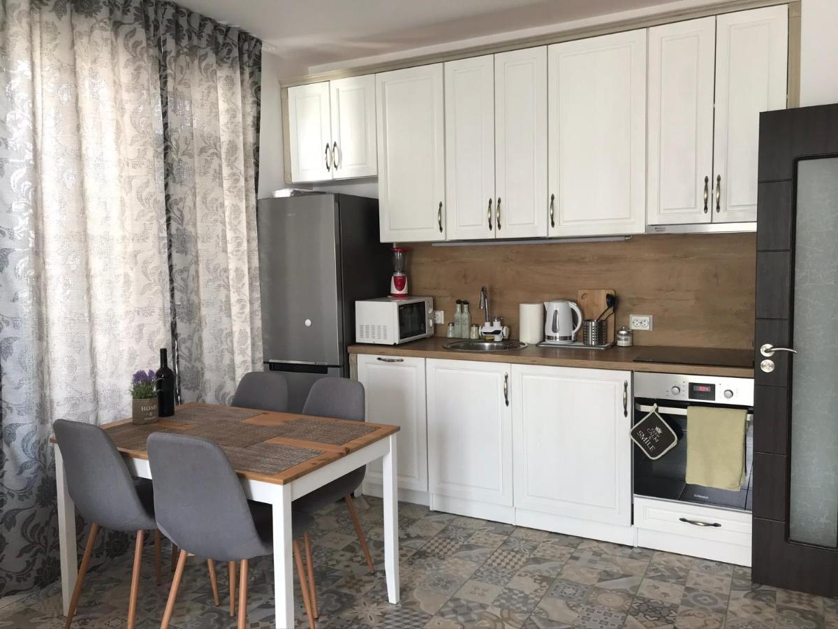 Sunny Shore Burgas Apartment Bagian luar foto